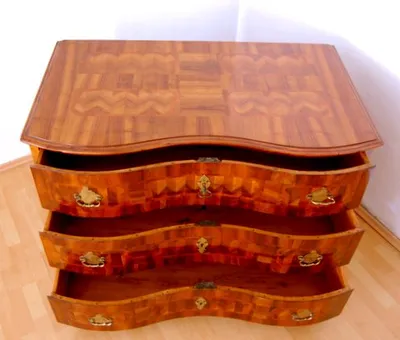 Baroque Commode — image 20