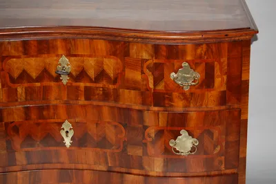 Baroque Commode — image 22