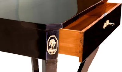 Fine Biedermeier Side Table — image 2