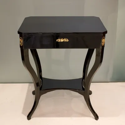 Fine Biedermeier Side Table — image 6