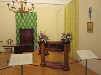 Lady's Writing Desk — image 5