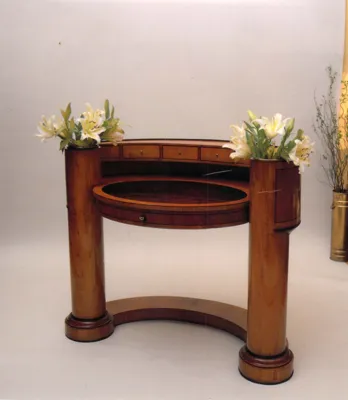 Lady's Writing Desk — image 2