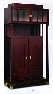 Mahogany Buffet Display Cabinet — image 10