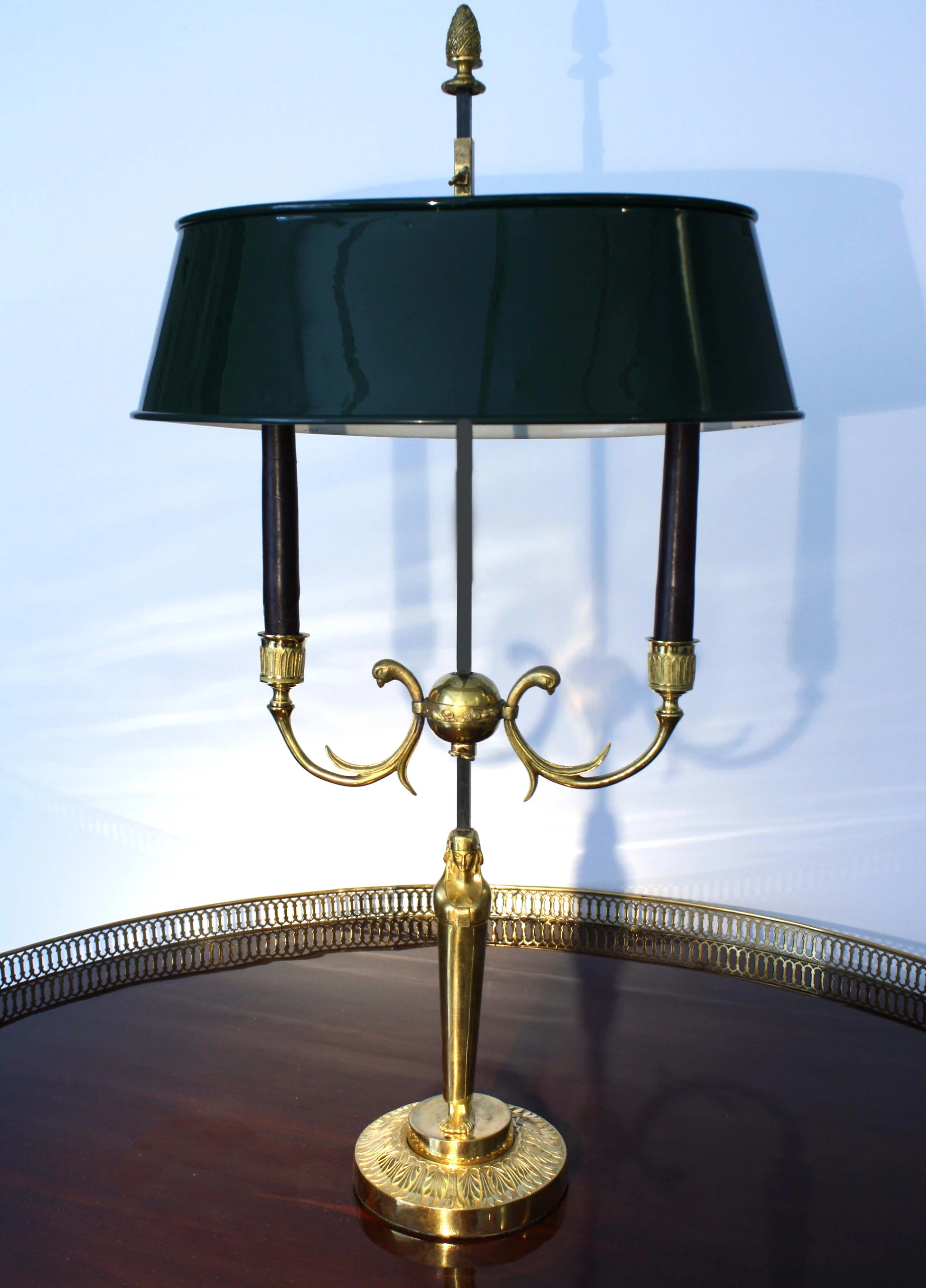An ormolu bouillotte lamp