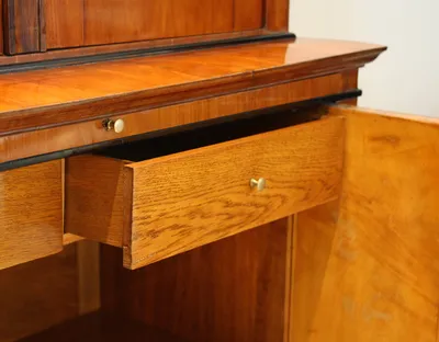 Cherry Cabinet a Deux Corps — image 3