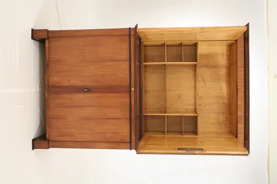 Cherry Cabinet a Deux Corps — image 10