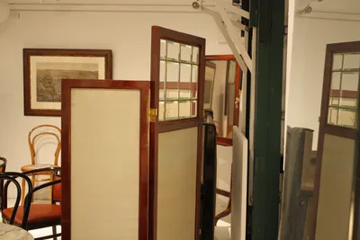 Three Panel Screen — image 9