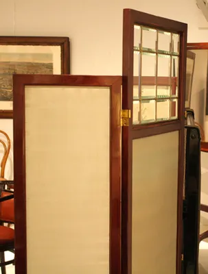 Three Panel Screen — image 4