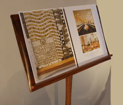 Music Stand — image 3