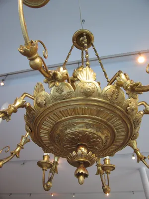Biedermeier Eight-Arm Chandelier — image 10