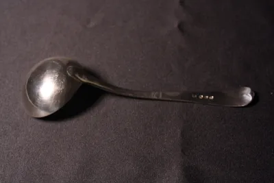 Pair English silver sauce ladles — image 23