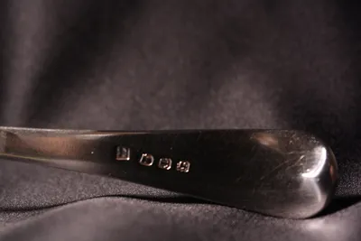 Pair English silver sauce ladles — image 36