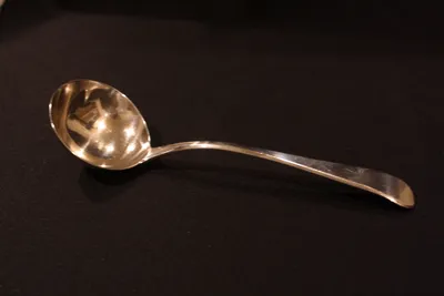 Pair English silver sauce ladles — image 30