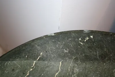 Neoclassical Column for Venus — image 15