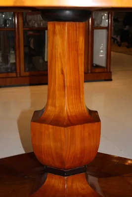 Exceptional Dining and Game Table — image 28