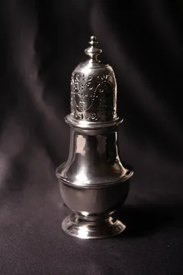 George III silver caster — image 3