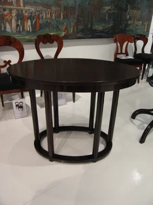 Oval Thonet Table — image 9