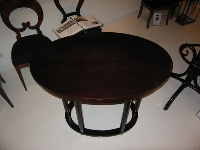 Oval Thonet Table — image 4