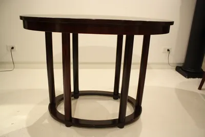 Oval Thonet Table — image 27