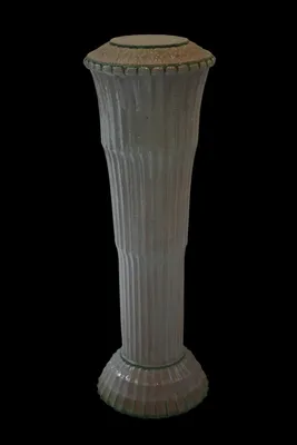Prutscher Column — image 29