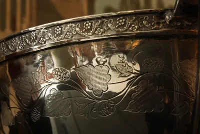 Empire silver tureen w/swan — image 70