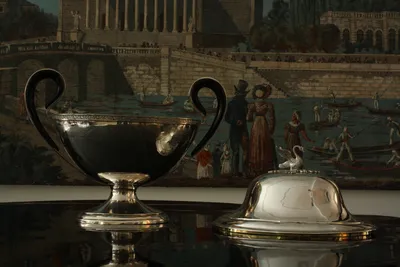 Empire silver tureen w/swan — image 115