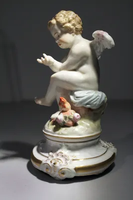 Seated Cupid with Heart — image 8