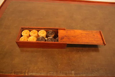 Exquisite Louis XVI Game Table — image 52
